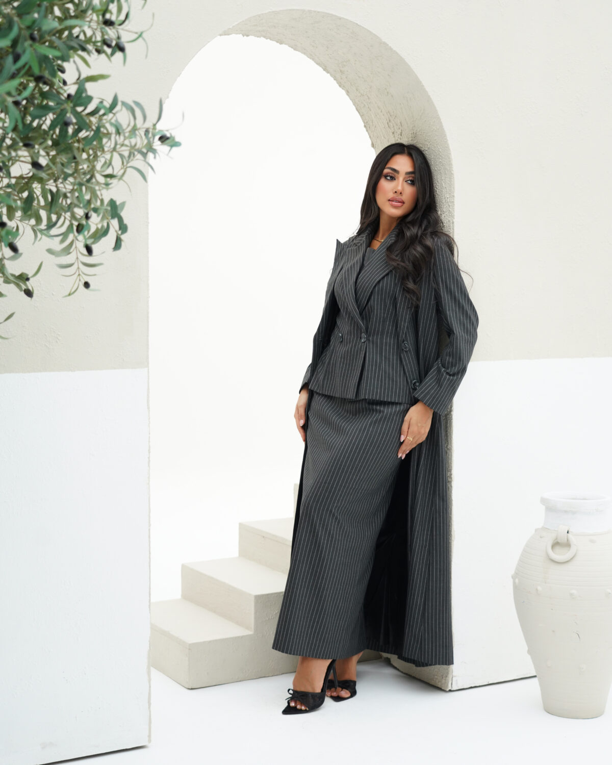 Black LaViya - Image 5
